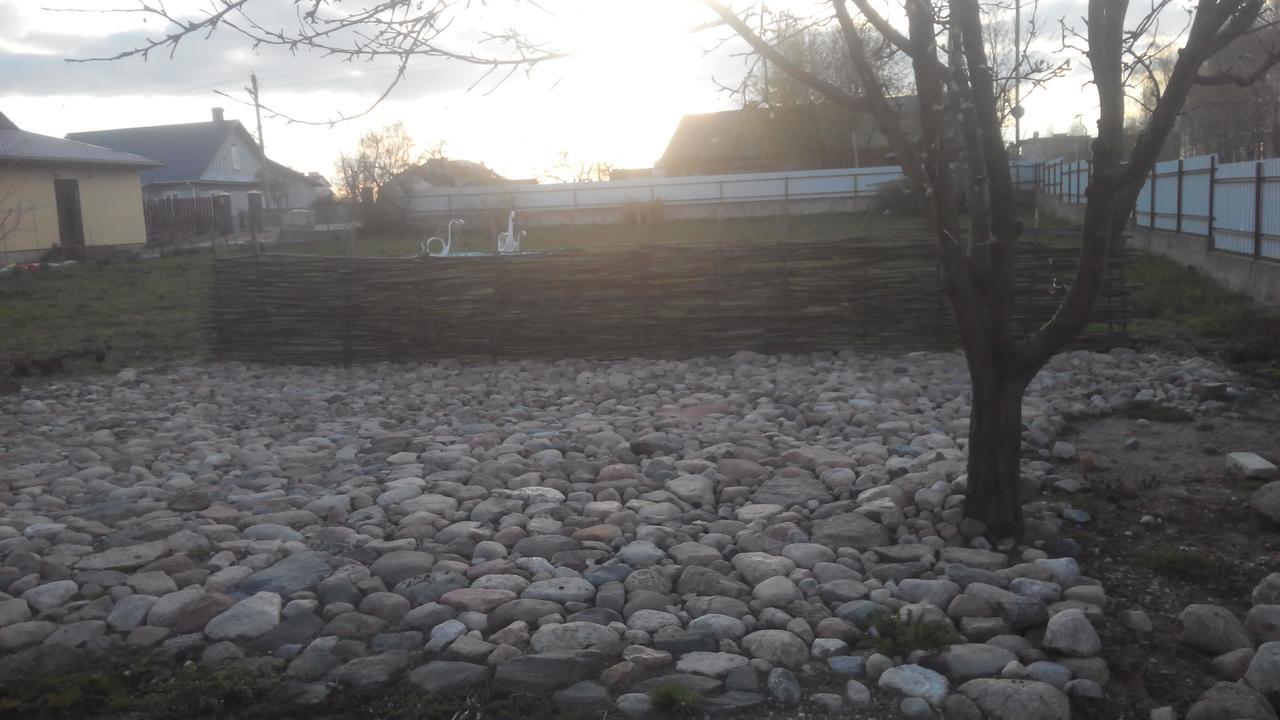 Belye Rozy Hotel Nyasvizh Bagian luar foto